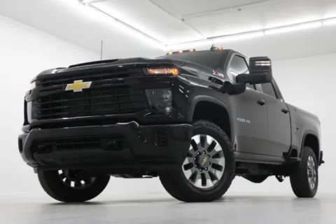 Black 2026 Chevrolet Silverado 2500 HD Custom for sale in Clinton, MO