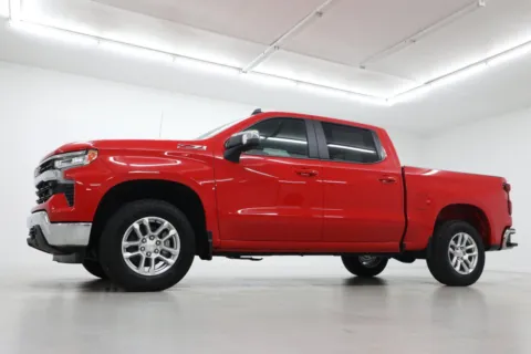 Photos of 2026 Chevrolet Silverado 1500 LT for sale in Clinton, MO at Jim Falk Motors