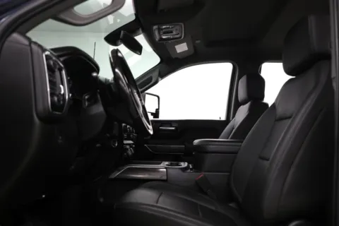 More photos of 2022 Chevrolet Silverado 2500 HD LTZ at Jim Falk Motors, MO