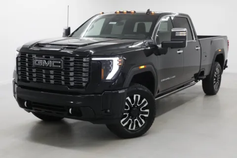 More photos of 2026 GMC Sierra 2500 HD Denali Ultimate at Jim Falk Motors, MO