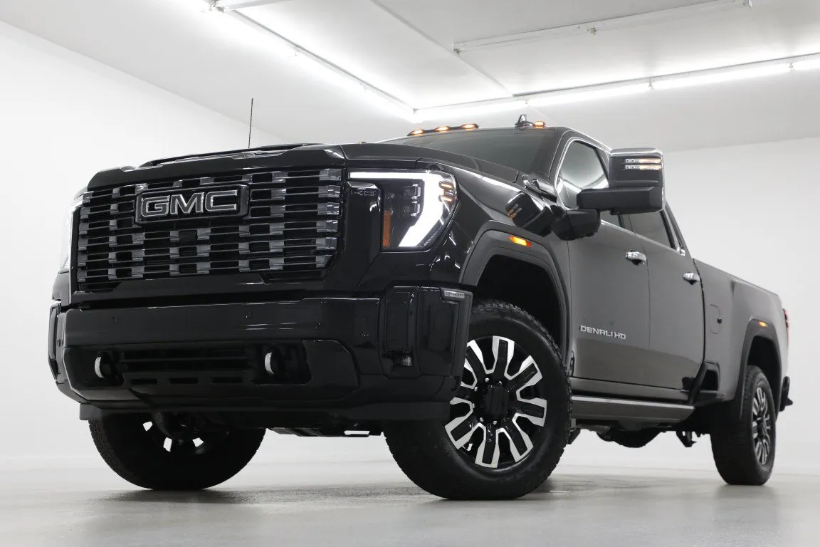 Black 2026 GMC Sierra 2500 HD Denali Ultimate for sale in Clinton, MO
