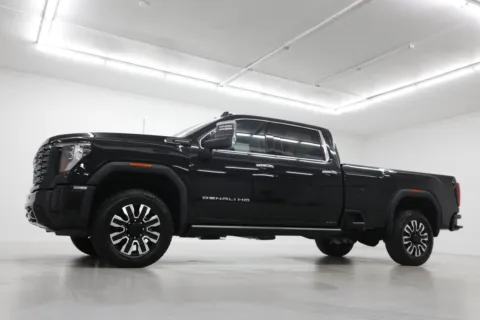 Photos of 2026 GMC Sierra 2500 HD Denali Ultimate for sale in Clinton, MO at Jim Falk Motors