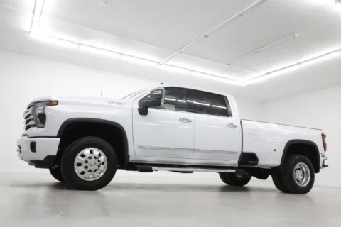 Photos of 2026 Chevrolet Silverado 3500 HD High Country for sale in Clinton, MO at Jim Falk Motors