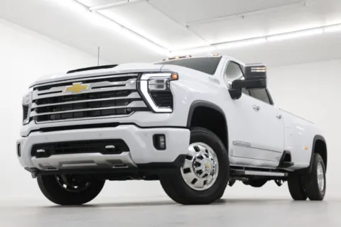 White 2026 Chevrolet Silverado 3500 HD High Country for sale in Clinton, MO