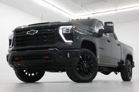 Gray 2026 Chevrolet Silverado 2500 HD LT for sale in Clinton, MO
