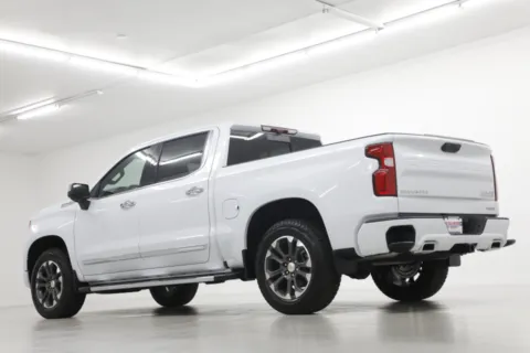 More photos of 2026 Chevrolet Silverado 1500 High Country at Jim Falk Motors, MO