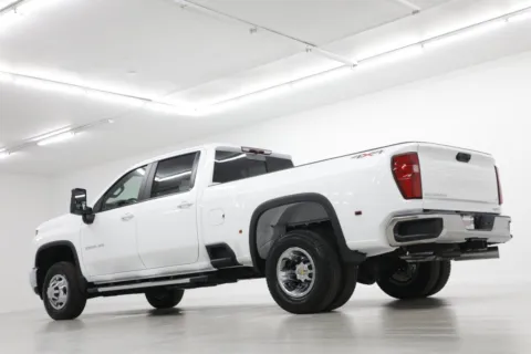 More photos of 2026 Chevrolet Silverado 3500 HD DRW LT at Jim Falk Motors, MO