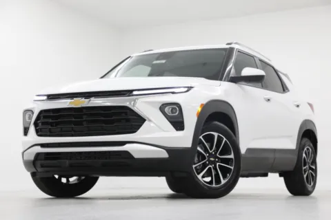 White 2026 Chevrolet Trailblazer LT for sale in Clinton, MO