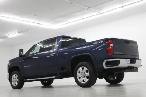 More photos of 2022 Chevrolet Silverado 2500 HD LTZ at Jim Falk Motors, MO