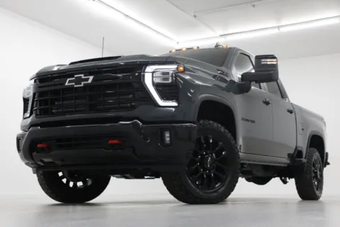 Gray 2026 Chevrolet Silverado 2500 HD LT for sale in Clinton, MO