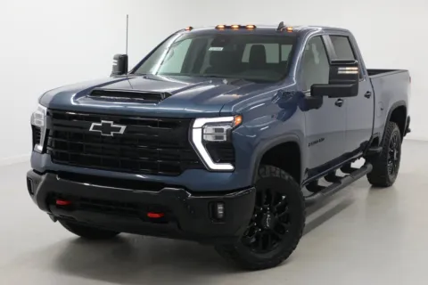 More photos of 2026 Chevrolet Silverado 2500 HD LT at Jim Falk Motors, MO