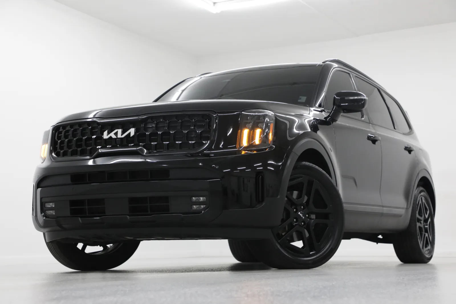 Black 2024 Kia Telluride SX X-Line for sale in Clinton, MO