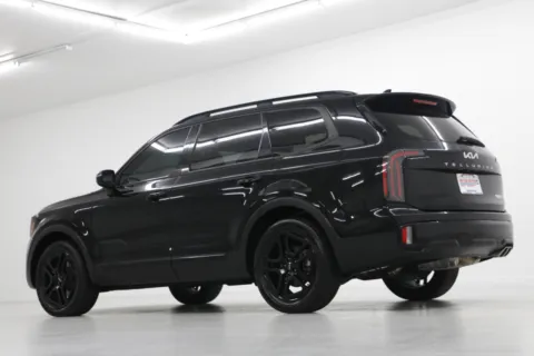 More photos of 2024 Kia Telluride SX X-Line at Jim Falk Motors, MO