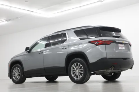 More photos of 2023 Chevrolet Traverse LT Cloth at Jim Falk Motors, MO
