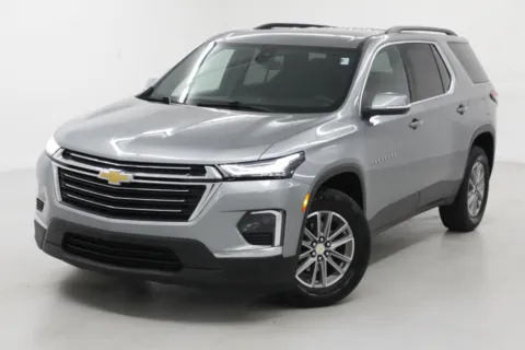 Gray 2023 Chevrolet Traverse LT Cloth for sale in Clinton, MO