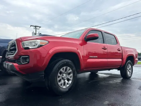 Unknown 2018 Toyota Tacoma SR5 for sale in Clinton, MO
