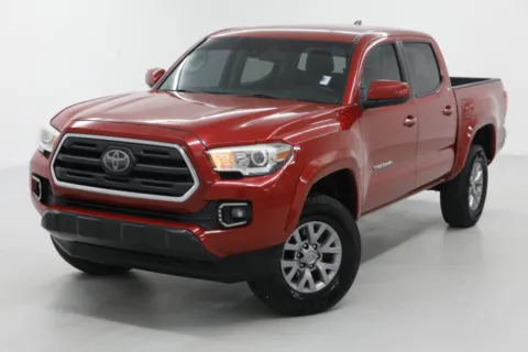 Red 2018 Toyota Tacoma SR5 for sale in Clinton, MO