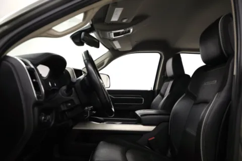 More photos of 2022 Ram 2500 Laramie at Jim Falk Motors, MO