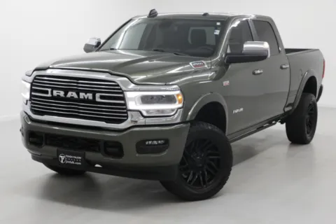 More photos of 2022 Ram 2500 Laramie at Jim Falk Motors, MO