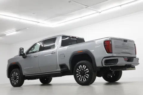 More photos of 2026 GMC Sierra 3500 HD Denali Ultimate at Jim Falk Motors, MO