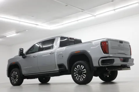 More photos of 2026 GMC Sierra 3500 HD Denali Ultimate at Jim Falk Motors, MO