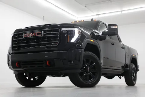 Black 2026 GMC Sierra 2500 HD AT4 for sale in Clinton, MO