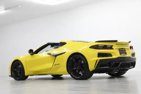 More photos of 2027 Chevrolet Corvette 1LZ at Jim Falk Motors, MO