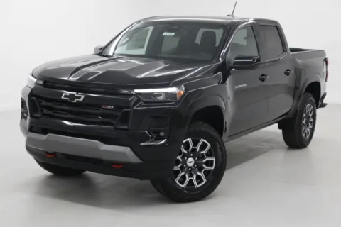 More photos of 2026 Chevrolet Colorado Z71 at Jim Falk Motors, MO