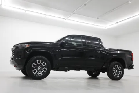 Photos of 2026 Chevrolet Colorado Z71 for sale in Clinton, MO at Jim Falk Motors