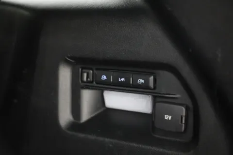 More photos of 2020 Ford Explorer ST at Jim Falk Motors, MO