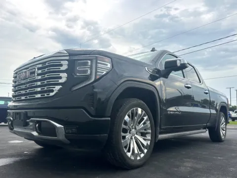 Black 2023 GMC Sierra 1500 Denali for sale in Clinton, MO