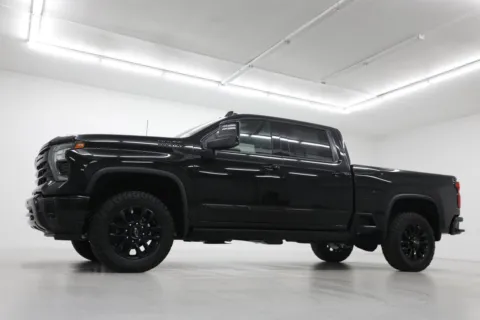 Photos of 2026 Chevrolet Silverado 2500 HD High Country for sale in Clinton, MO at Jim Falk Motors
