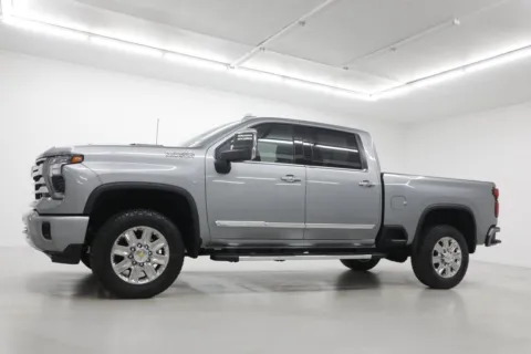 Photos of 2026 Chevrolet Silverado 3500 HD High Country for sale in Clinton, MO at Jim Falk Motors