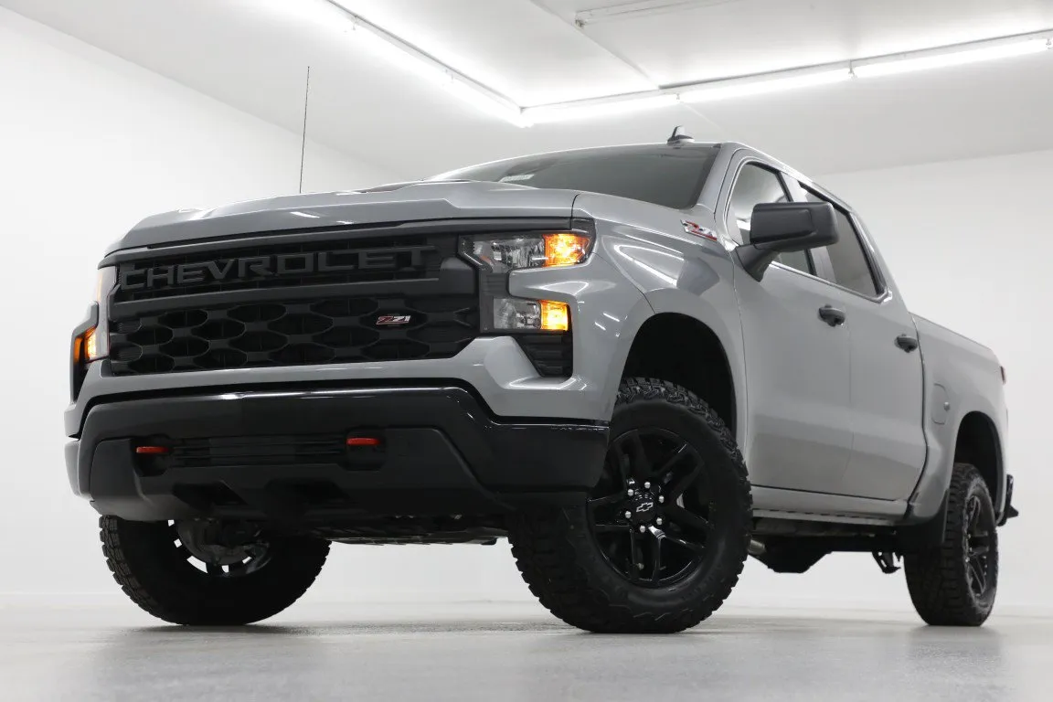 Gray 2026 Chevrolet Silverado 1500 Custom Trail Boss for sale in Clinton, MO