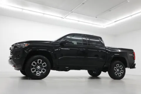 Photos of 2026 Chevrolet Colorado Z71 for sale in Clinton, MO at Jim Falk Motors