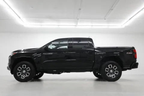 Another view of 2026 Chevrolet Colorado Z71 for sale in Clinton, MO at Jim Falk Motors