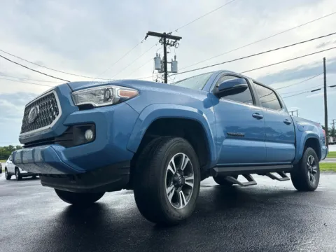 Blue 2019 Toyota Tacoma TRD Sport for sale in Clinton, MO