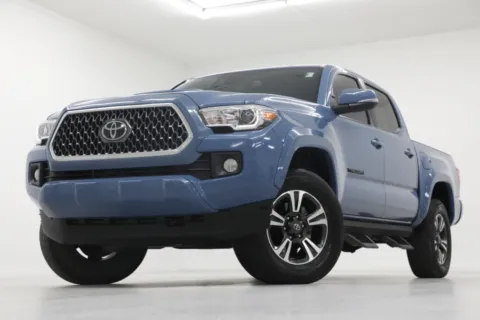 Blue 2019 Toyota Tacoma TRD Sport for sale in Clinton, MO