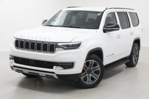 More photos of 2024 Jeep Wagoneer Series II at Jim Falk Motors, MO