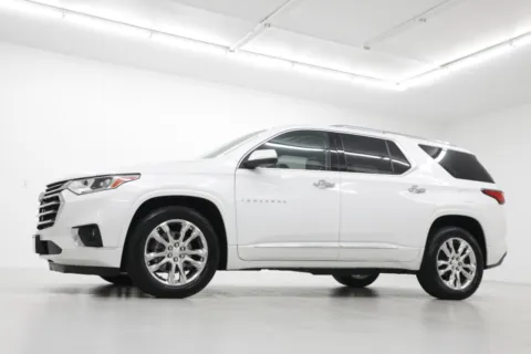 Another view of 2021 Chevrolet Traverse High Country for sale in Clinton, MO at Jim Falk Motors