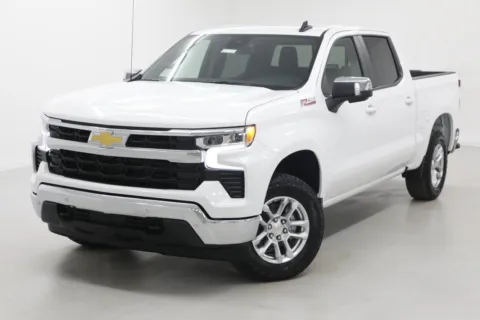 More photos of 2026 Chevrolet Silverado 1500 LT at Jim Falk Motors, MO
