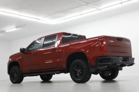 More photos of 2024 Chevrolet Silverado 1500 LT Trail Boss at Jim Falk Motors, MO