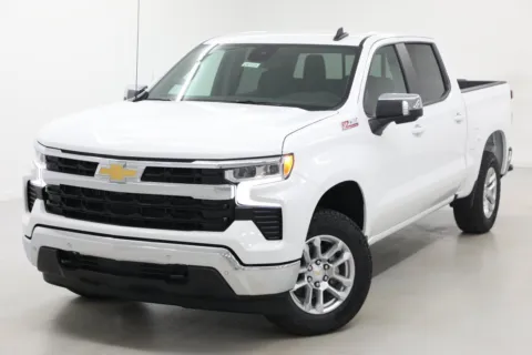 More photos of 2026 Chevrolet Silverado 1500 LT at Jim Falk Motors, MO