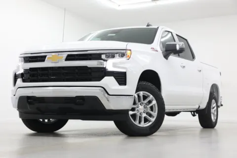 White 2026 Chevrolet Silverado 1500 LT for sale in Clinton, MO