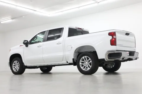 More photos of 2026 Chevrolet Silverado 1500 LT at Jim Falk Motors, MO