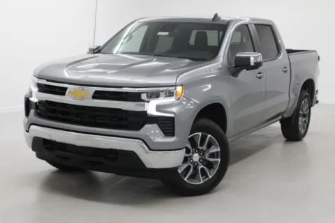 More photos of 2026 Chevrolet Silverado 1500 LT at Jim Falk Motors, MO