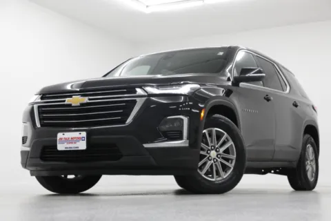 Black 2023 Chevrolet Traverse LT Cloth for sale in Clinton, MO