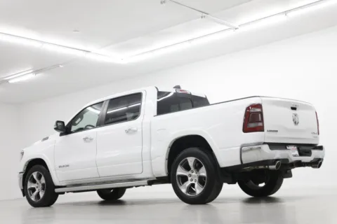 More photos of 2021 Ram 1500 Laramie at Jim Falk Motors, MO