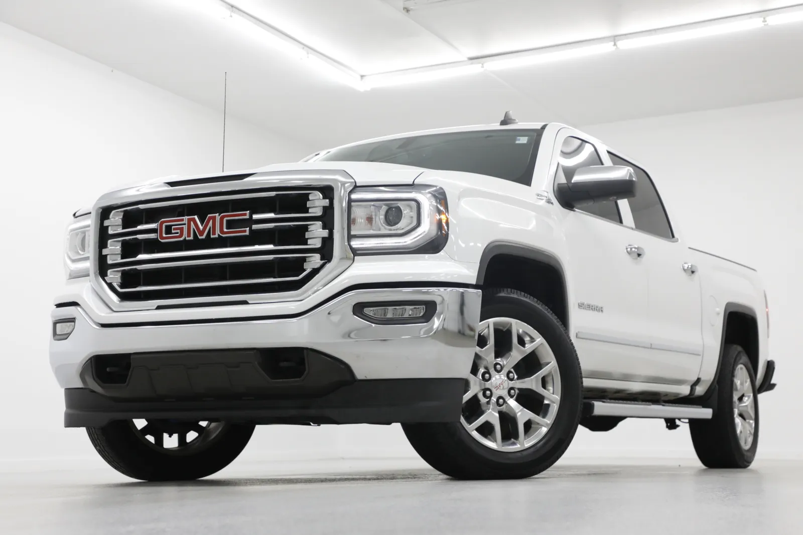 2017 GMC Sierra 1500 SLT for sale in Clinton, MO