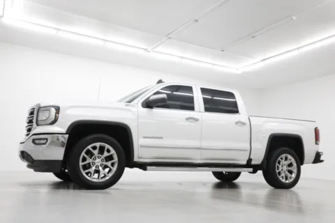 Photos of 2017 GMC Sierra 1500 SLT for sale in Clinton, MO at Jim Falk Motors